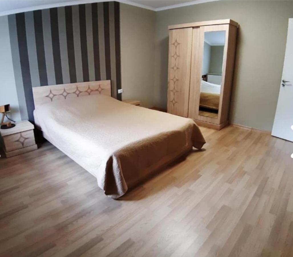 Gogoli Family Hotel Тбилиси Экстерьер фото
