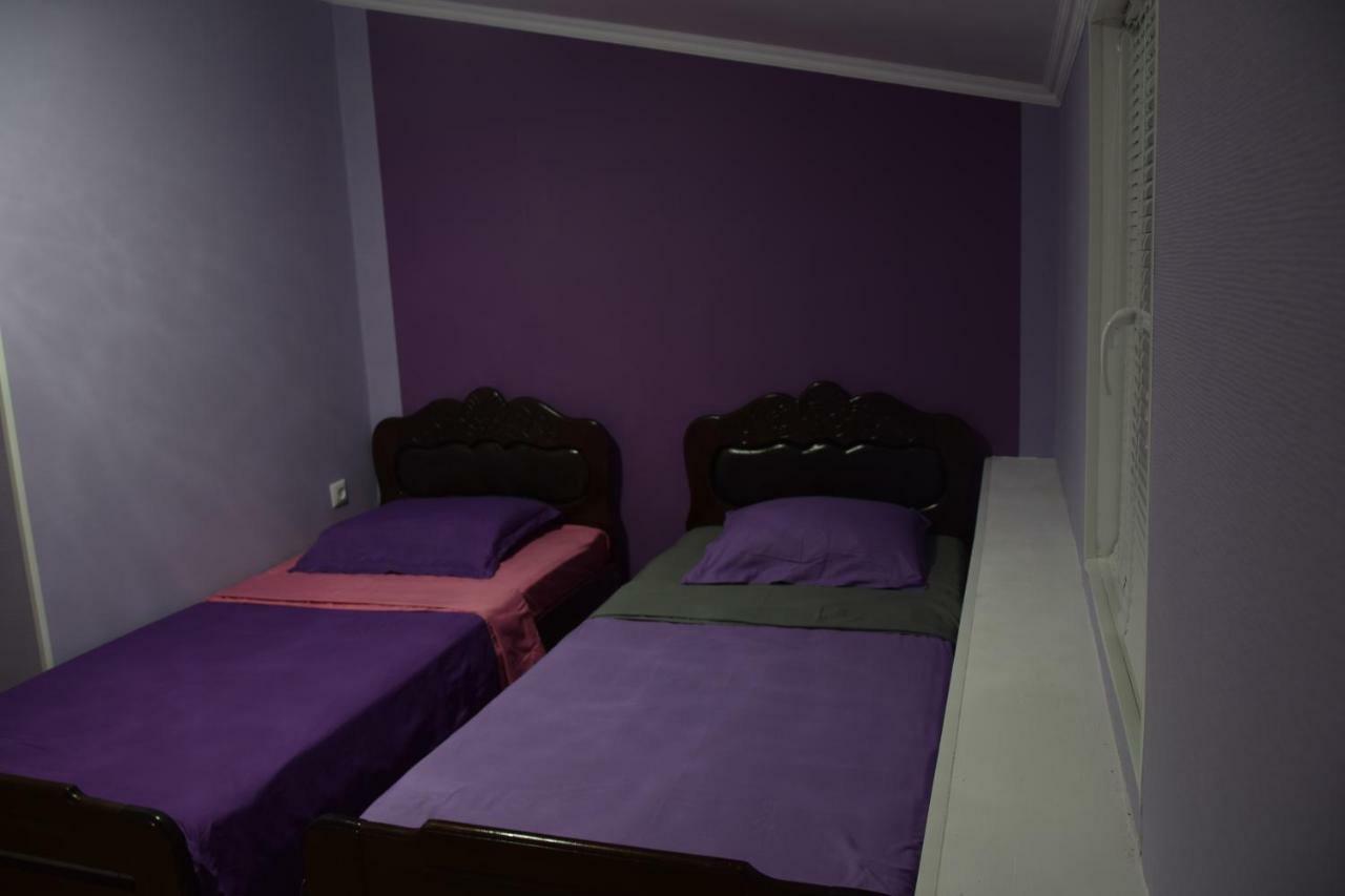 Gogoli Family Hotel Тбилиси Экстерьер фото