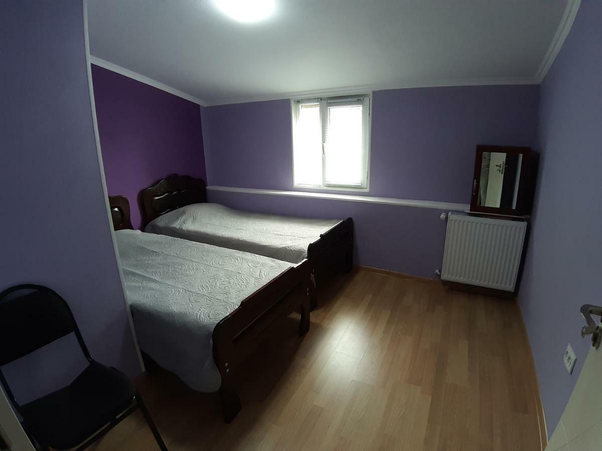 Gogoli Family Hotel Тбилиси Экстерьер фото