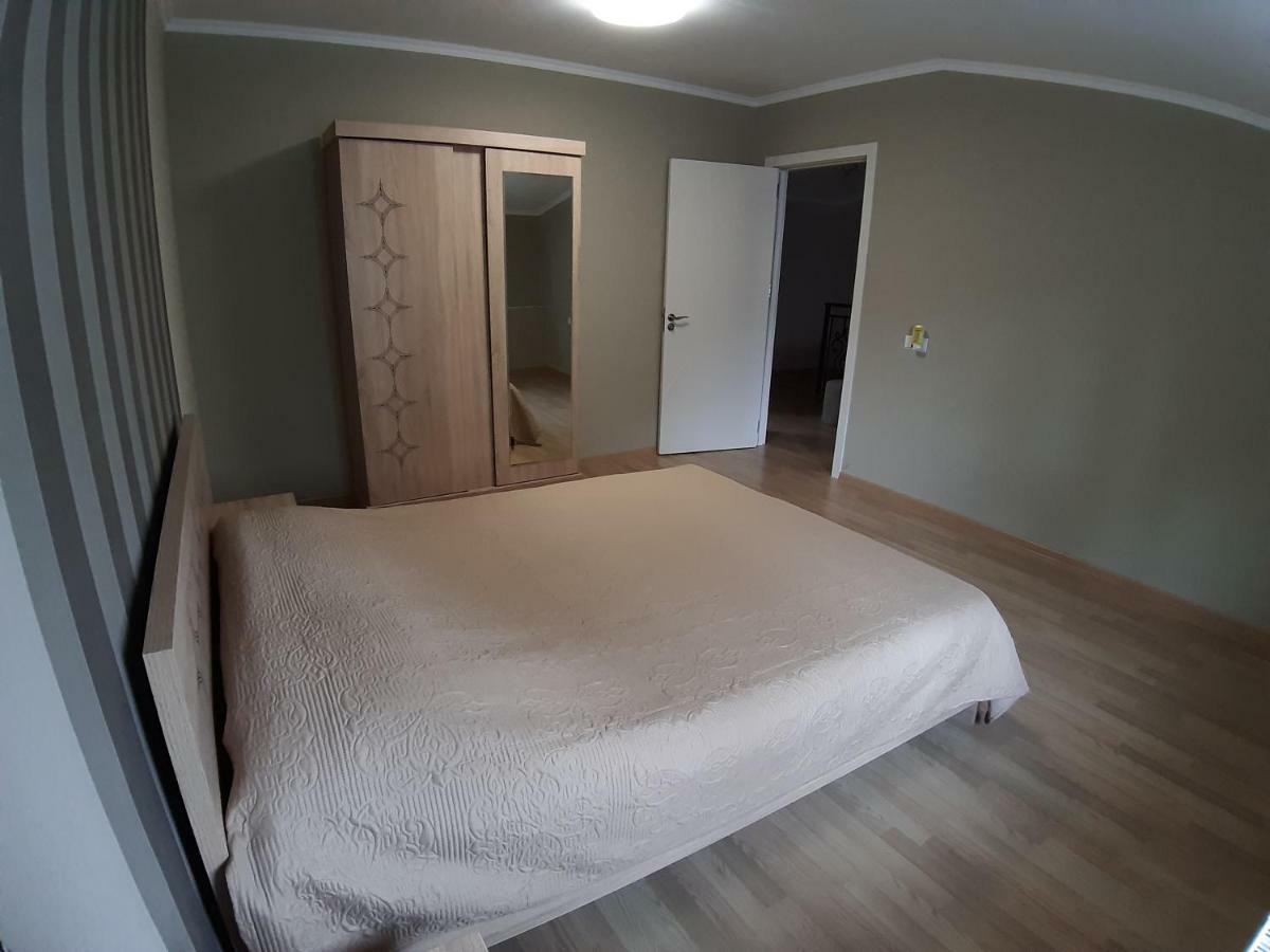Gogoli Family Hotel Тбилиси Экстерьер фото